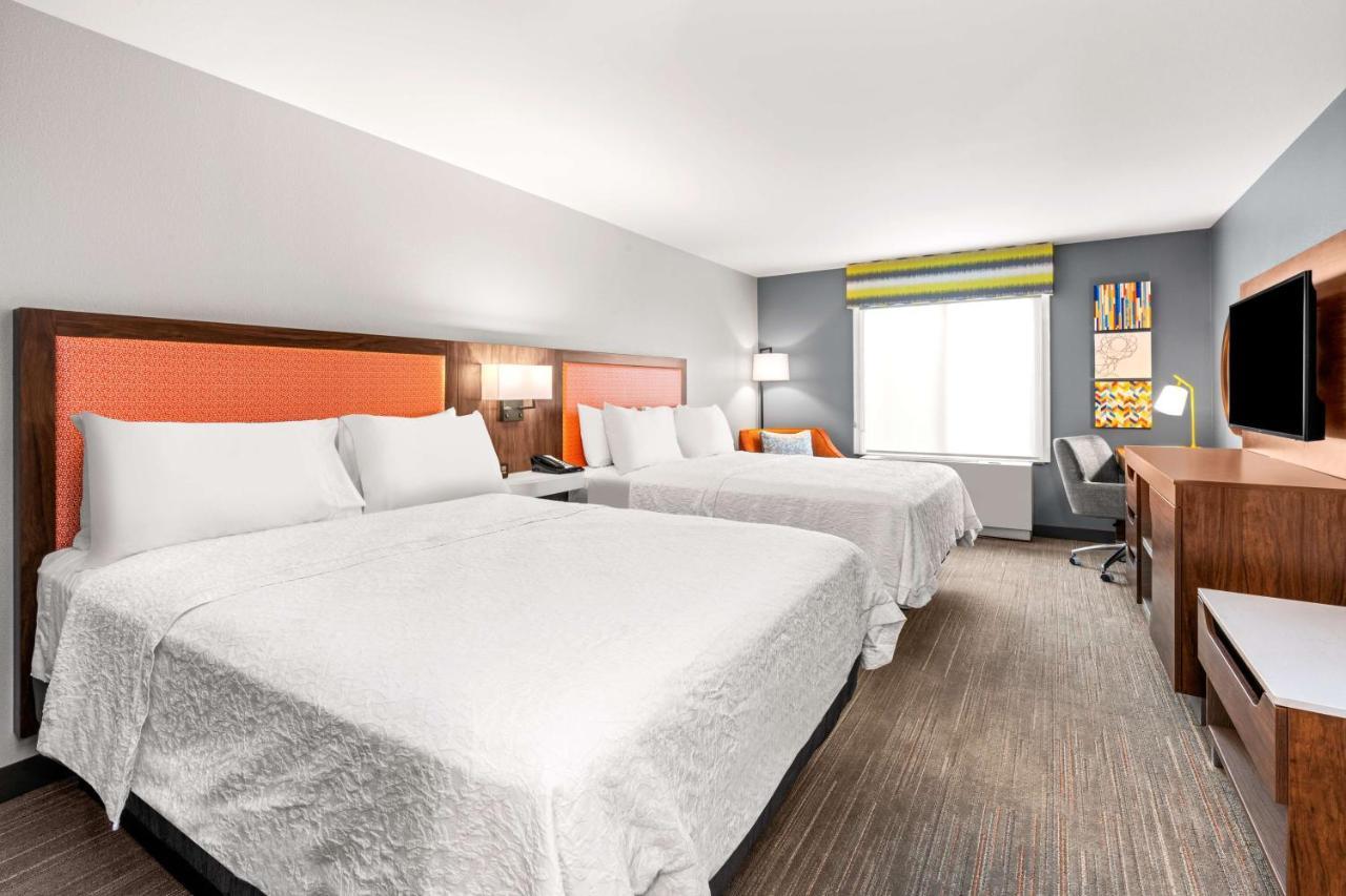 Hampton Inn & Suites Fairbanks Dış mekan fotoğraf